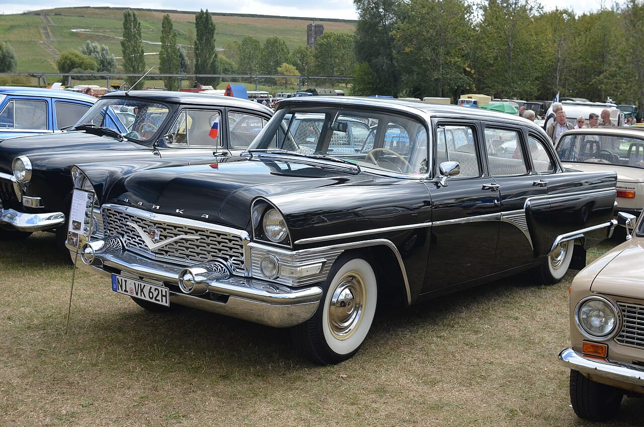 GAZ-13 Chaika