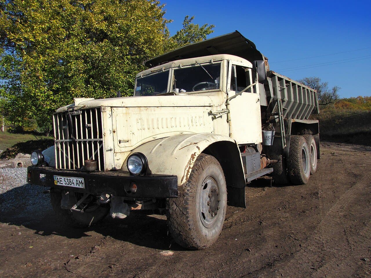 KrAZ-256B