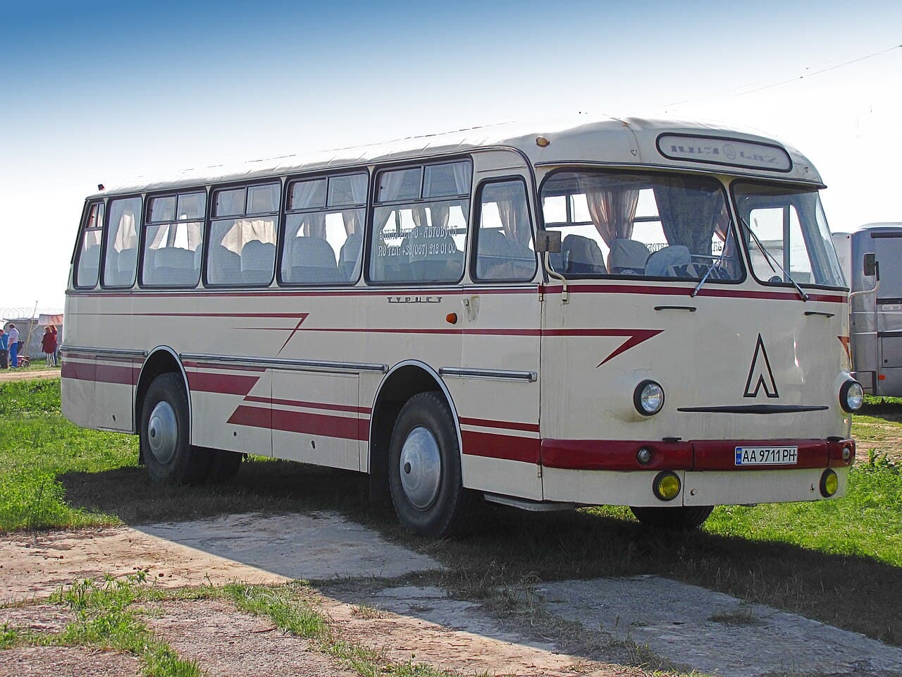 ЛАЗ-697М «Турист»