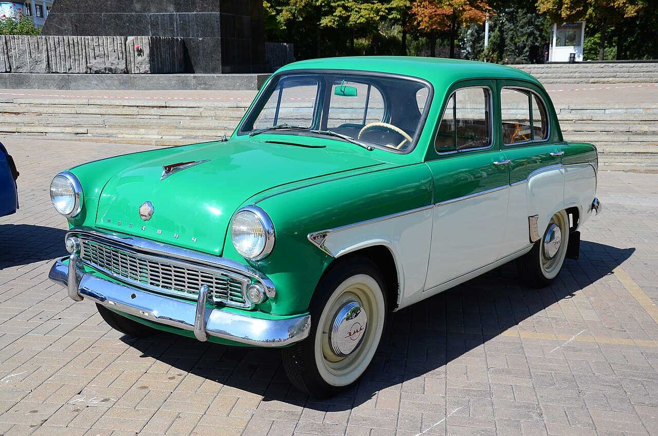 Moskvich-402