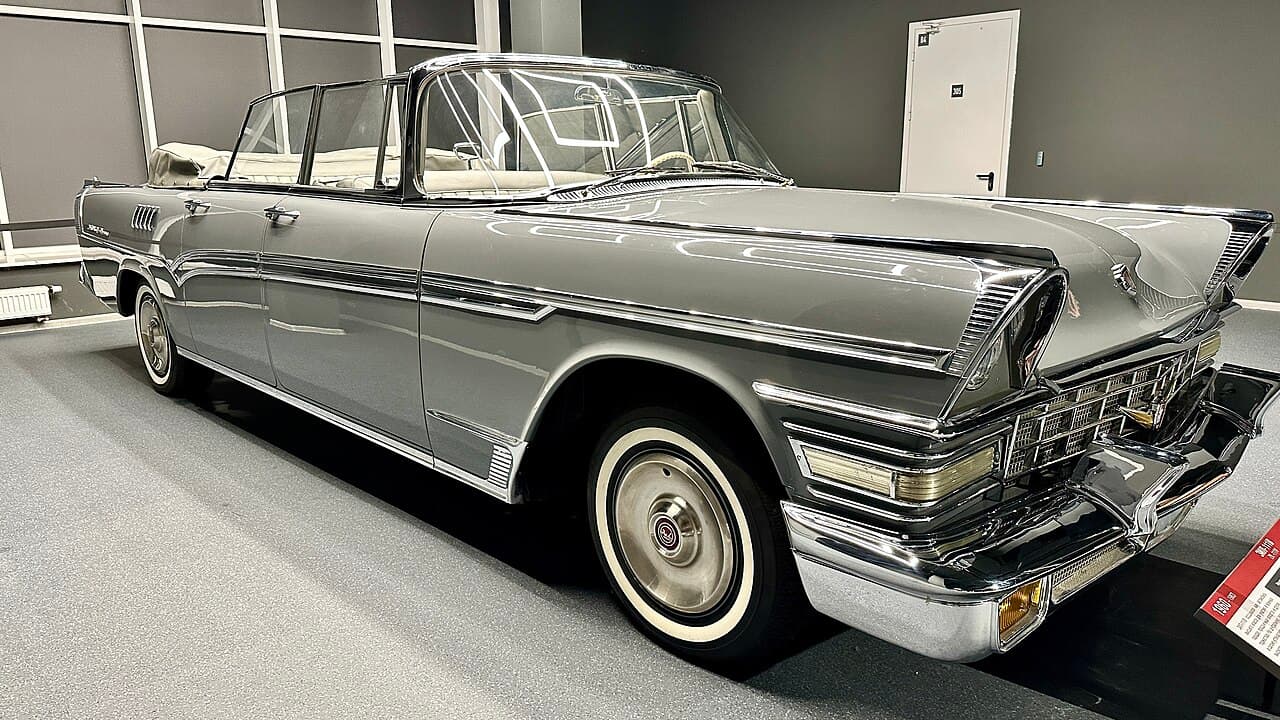 ZIL-111G